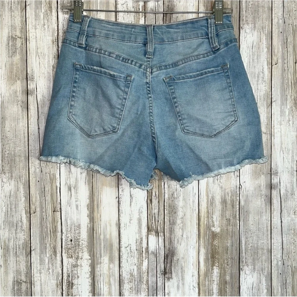 NWT YMI One Button High Rise Distressed Shorts - Picture 2 of 5